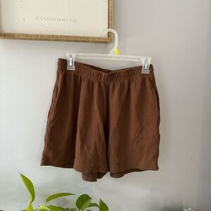 Women’s Ribbed Shorts. Size 14.